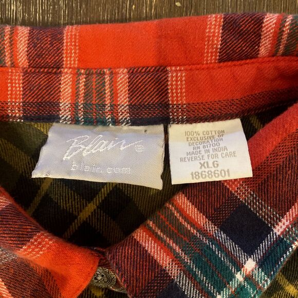 Blair Women’s XL Patchwork Plaid Embroidered Flannel Button Up Shirt - Picture 4 of 13